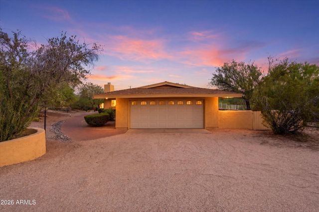 7666 E ROCKING CHAIR Road, Carefree, AZ 85377