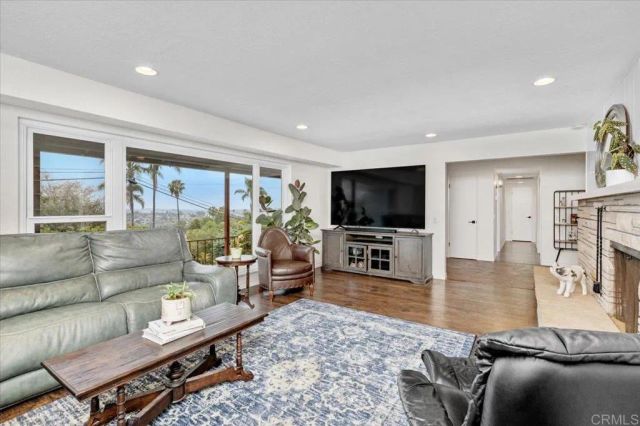 1248 Alta Vista Drive, Vista, CA 92084
