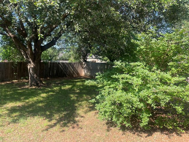 7461 Timberhill Drive, North Richland Hills, TX 76182
