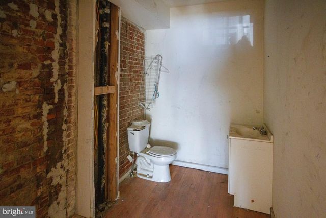 1631 W SUSQUEHANNA AVE, Philadelphia, PA 19121