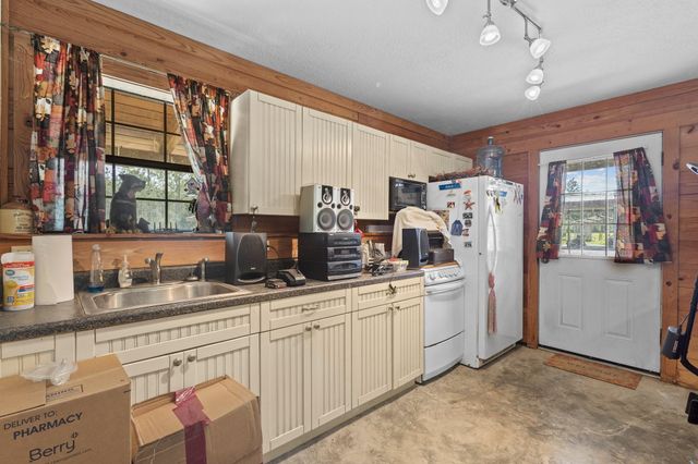 14912 Highway 69 N, Kountze, TX 77663