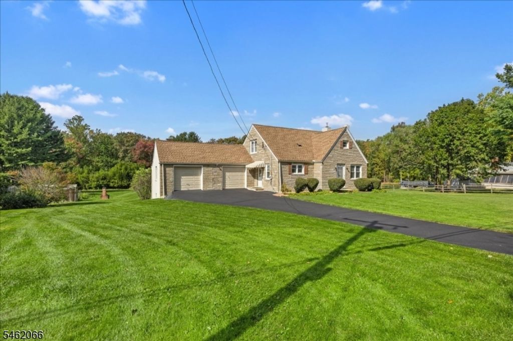 321 Fairmount Rd, Washington Twp., NJ 07853 — photo 5