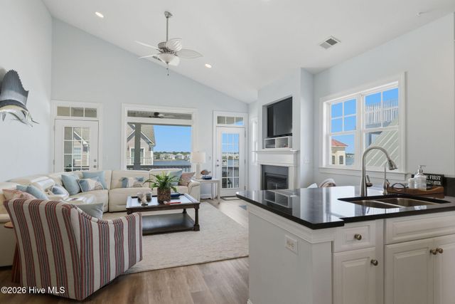 1204 Canal Drive Unit 2, Carolina Beach, NC 28428