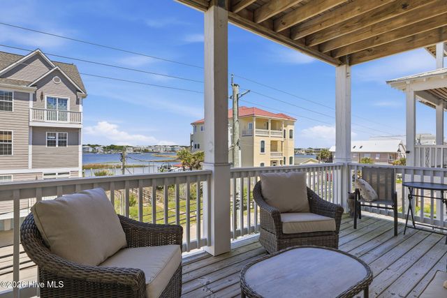1204 Canal Drive Unit 2, Carolina Beach, NC 28428