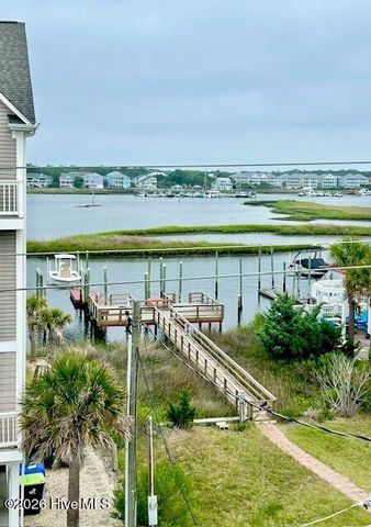 1204 Canal Drive Unit 2, Carolina Beach, NC 28428