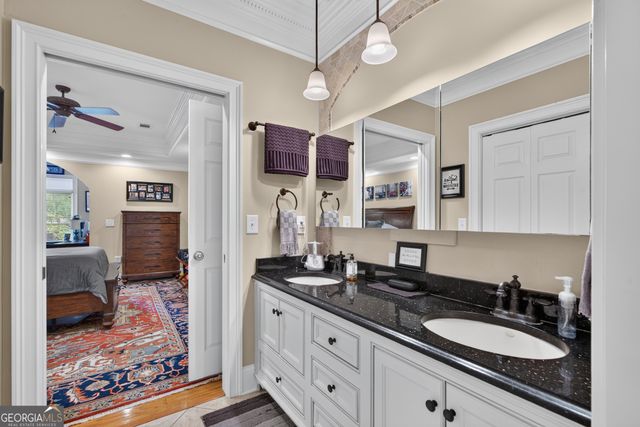 14 Pear Street, Rome, GA 30161