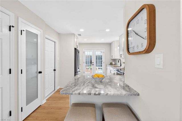 1824 Slalom DR, Virginia Beach, VA 23453