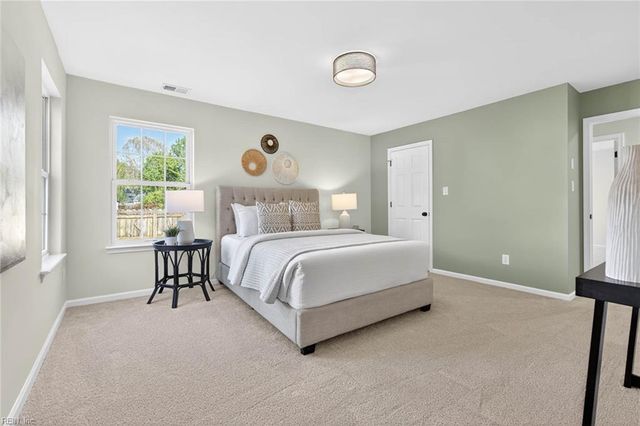 1824 Slalom DR, Virginia Beach, VA 23453