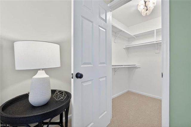 1824 Slalom DR, Virginia Beach, VA 23453