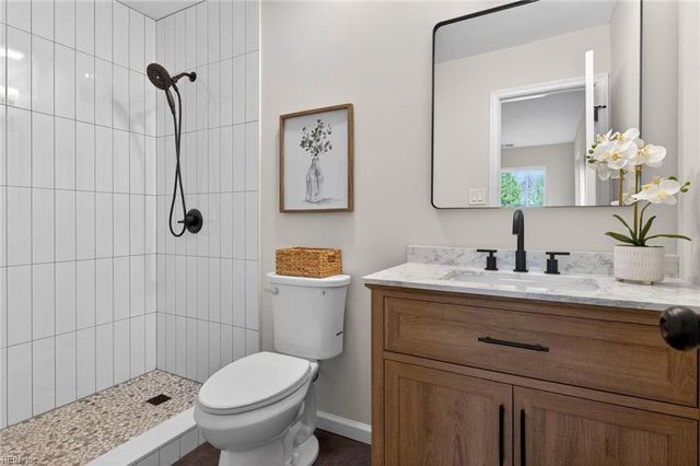 1824 Slalom DR, Virginia Beach, VA 23453