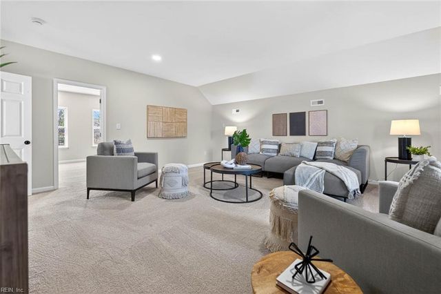 1824 Slalom DR, Virginia Beach, VA 23453