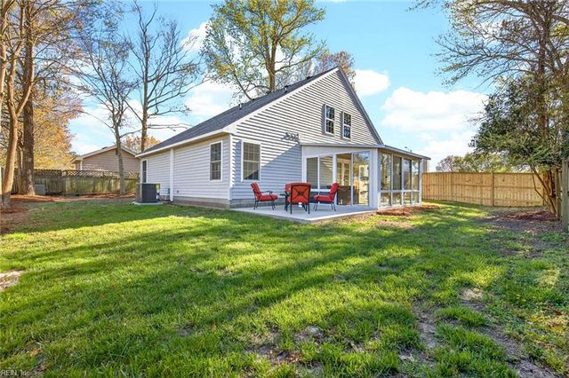 1824 Slalom DR, Virginia Beach, VA 23453