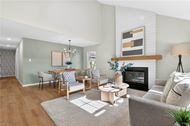 1824 Slalom DR, Virginia Beach, VA 23453