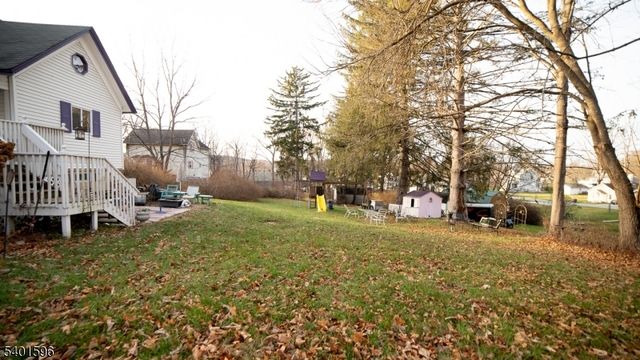 21 Edison Ave, Ogdensburg Boro, NJ 07439