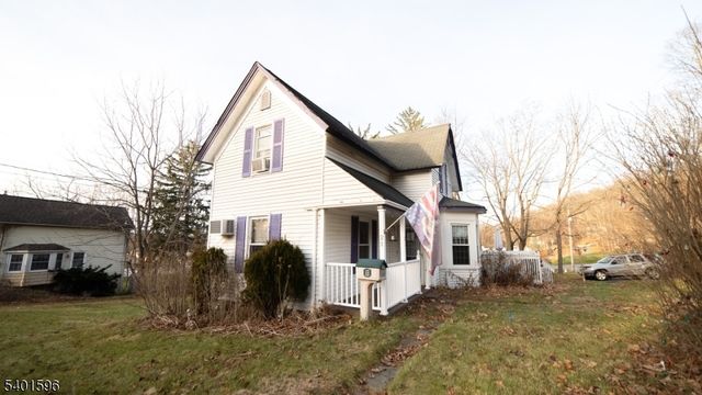 21 Edison Ave, Ogdensburg Boro, NJ 07439