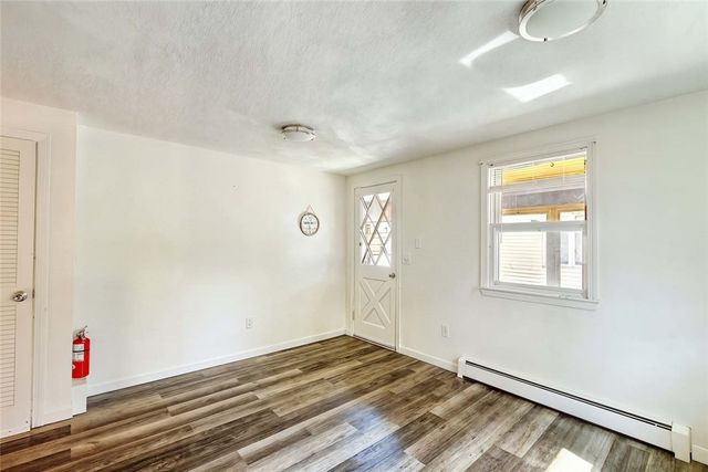 8 Ashby Street, Johnston, RI 02919