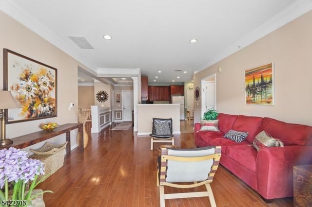 9402 Warrens Way, Wanaque Boro, NJ 07465