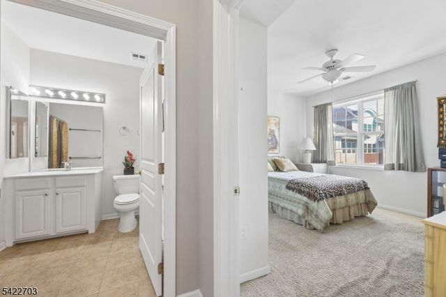 9402 Warrens Way, Wanaque Boro, NJ 07465