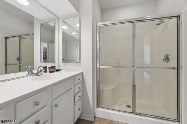 9402 Warrens Way, Wanaque Boro, NJ 07465