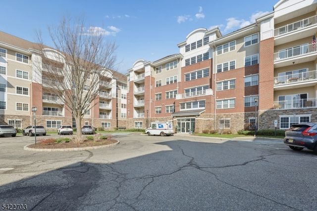 9402 Warrens Way, Wanaque Boro, NJ 07465