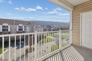 9402 Warrens Way, Wanaque Boro, NJ 07465