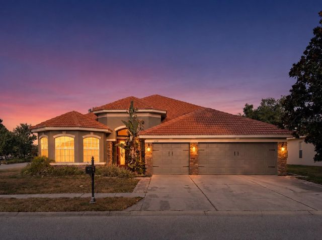 11530 OYSTER BAY CIRCLE, New Port Richey, FL 34654