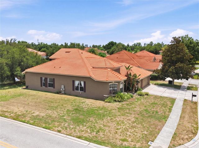 11530 OYSTER BAY CIRCLE, New Port Richey, FL 34654
