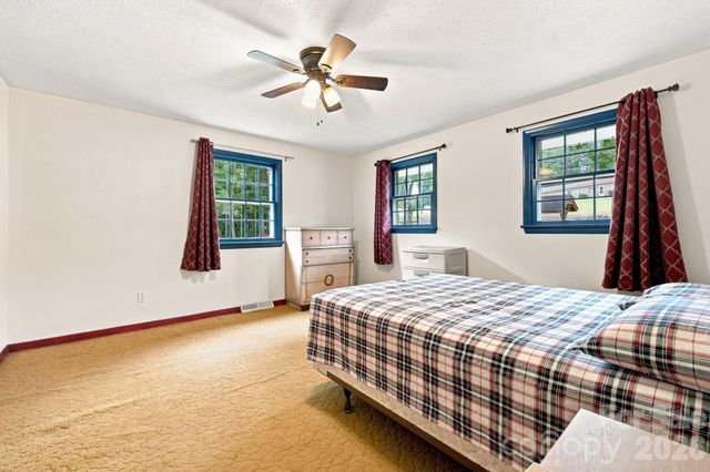 1714 Lazenby Street, Newton, NC 28658