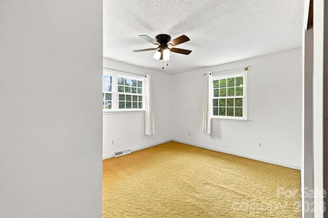 1714 Lazenby Street, Newton, NC 28658
