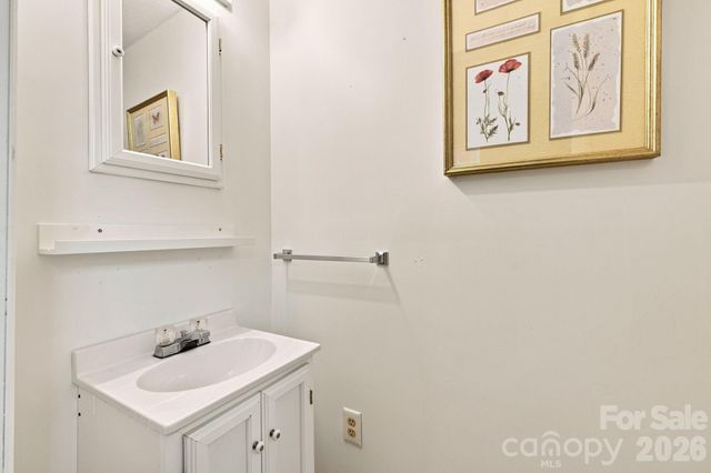 1714 Lazenby Street, Newton, NC 28658