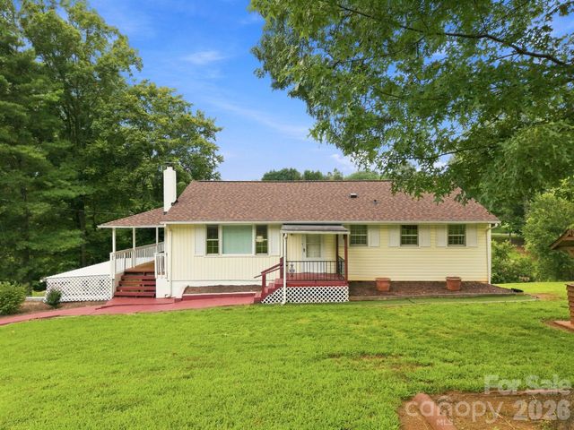 1714 Lazenby Street, Newton, NC 28658