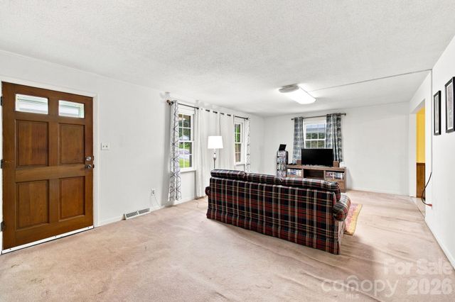 1714 Lazenby Street, Newton, NC 28658