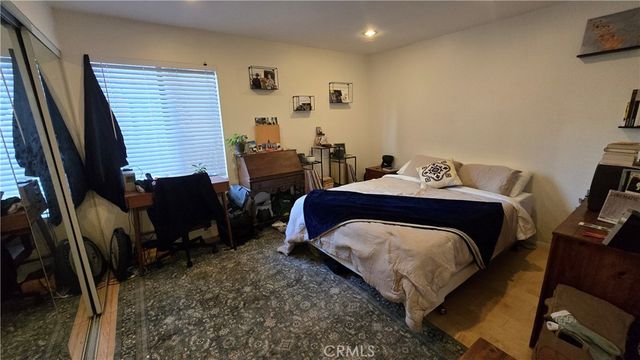 35 Linden 301, Long Beach, CA 90802