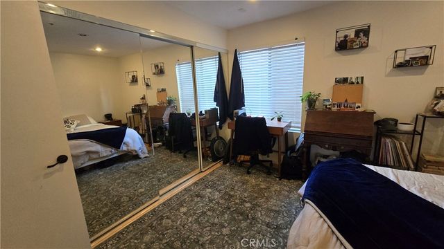 35 Linden 301, Long Beach, CA 90802