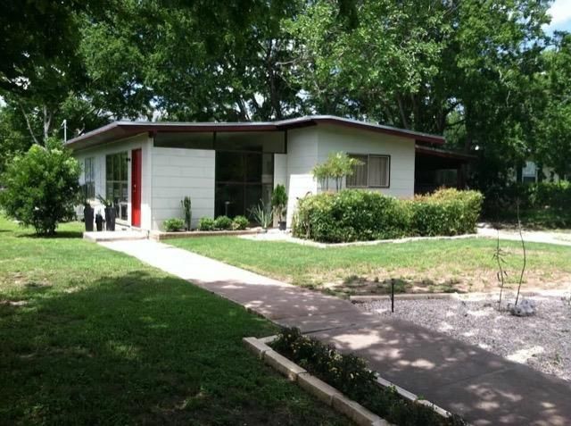 703 W Crestland DR, Austin, TX 78752