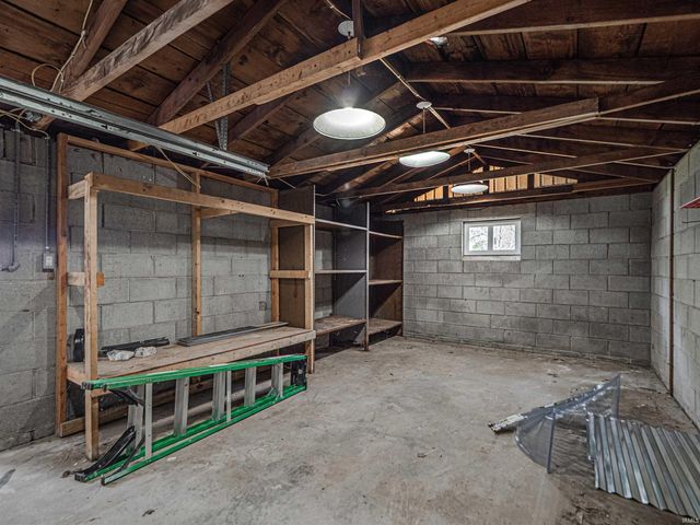 1620 Shelby Avenue, Evansville, IN 47714