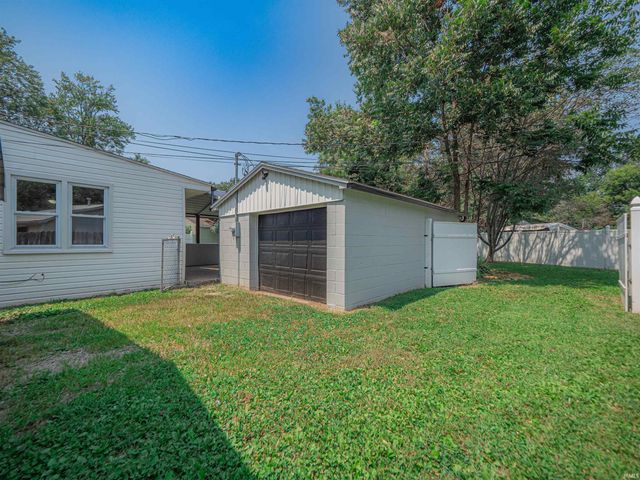 1620 Shelby Avenue, Evansville, IN 47714