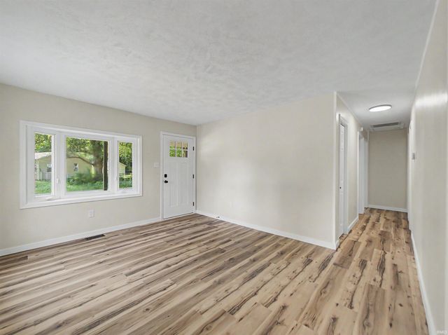 1620 Shelby Avenue, Evansville, IN 47714