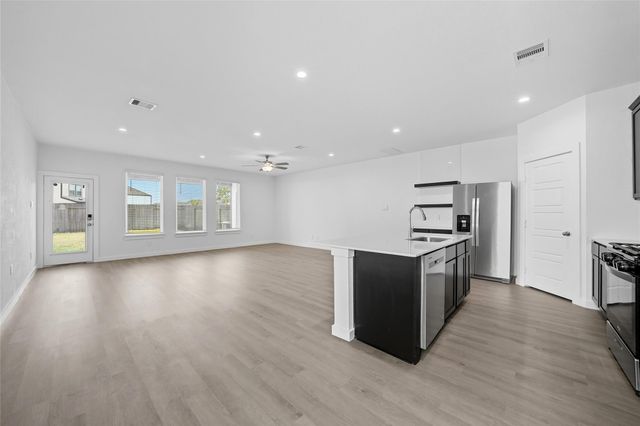12315 Brandenburg Gate Drive, Houston, TX 77047