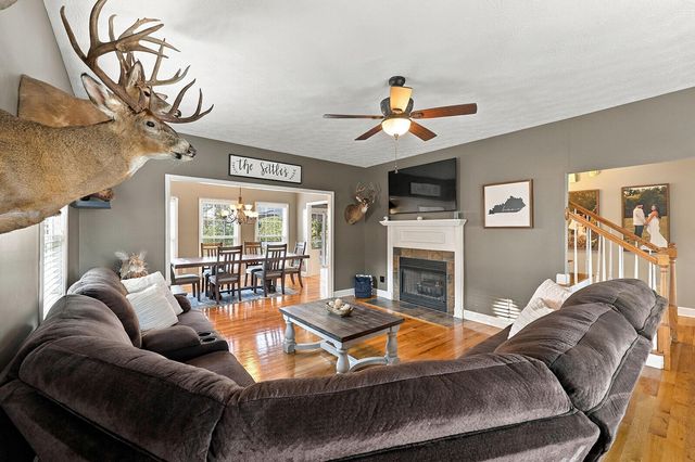 2262 Clearwater Drive, Lawrenceburg, KY 40342
