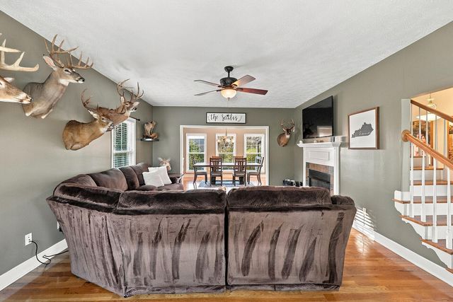 2262 Clearwater Drive, Lawrenceburg, KY 40342