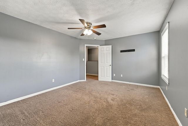 2262 Clearwater Drive, Lawrenceburg, KY 40342