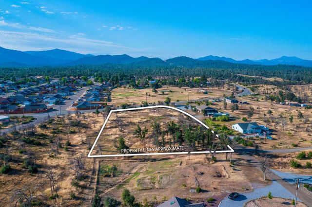 17007 Keswick Dam Road, Redding, CA 96003