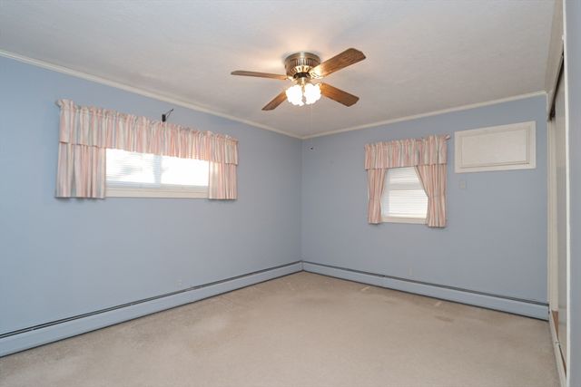 125 Greenwood Ter 125, Chicopee, MA 01022