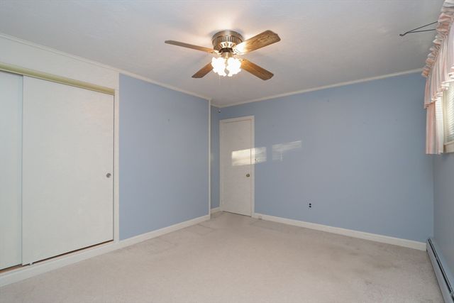 125 Greenwood Ter 125, Chicopee, MA 01022