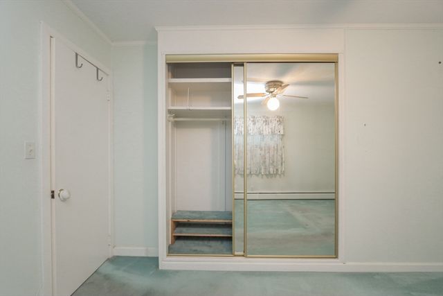 125 Greenwood Ter 125, Chicopee, MA 01022