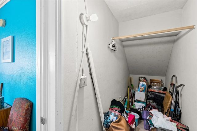 3322 N Key DR 1, North Fort Myers, FL 33903