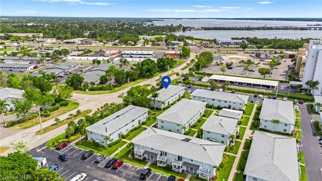 3322 N Key DR 1, North Fort Myers, FL 33903