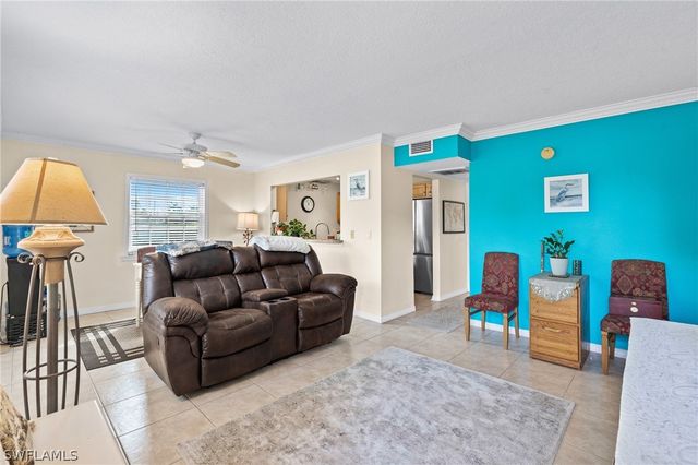 3322 N Key DR 1, North Fort Myers, FL 33903