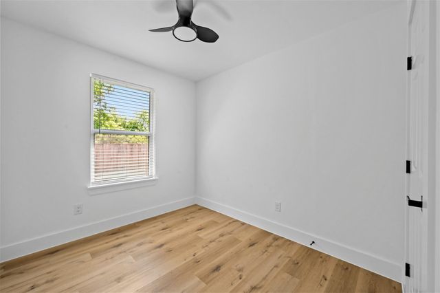 2005 Bourland Street B, Greenville, TX 75401